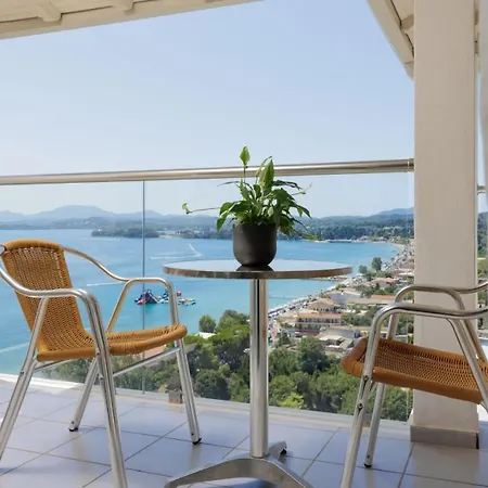 Marilena Sea View 3*