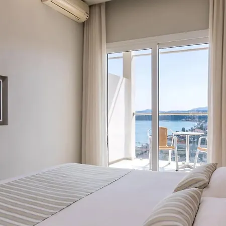 Marilena Sea View 3*